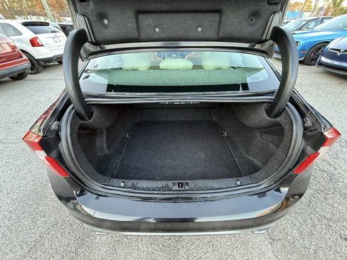 Used 2017 Volvo S60 T5 Dynamic image 21