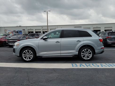 Used 2025 Audi Q7 2.0T Premium w/ Convenience Package AWD/4WD image 6