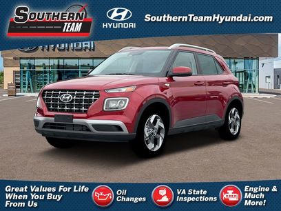 New 2025 Hyundai Venue SEL