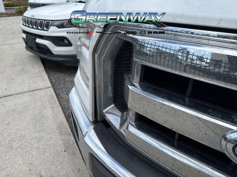 Used 2017 Ford F150 XLT image 3