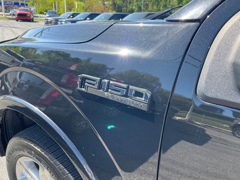 Used 2015 Ford F150 Platinum w/ Equipment Group 701A Luxury AWD/4WD image 20