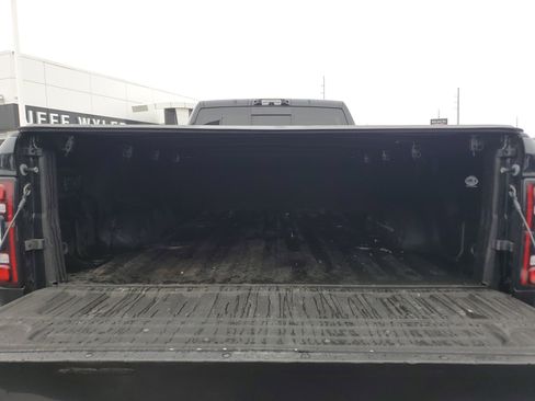 Used 2022 RAM 3500 Limited image 11