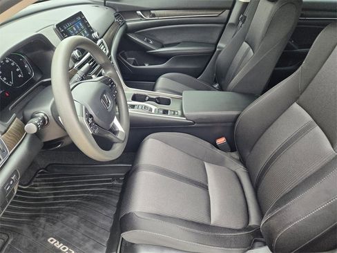 Used 2021 Honda Accord EX image 15