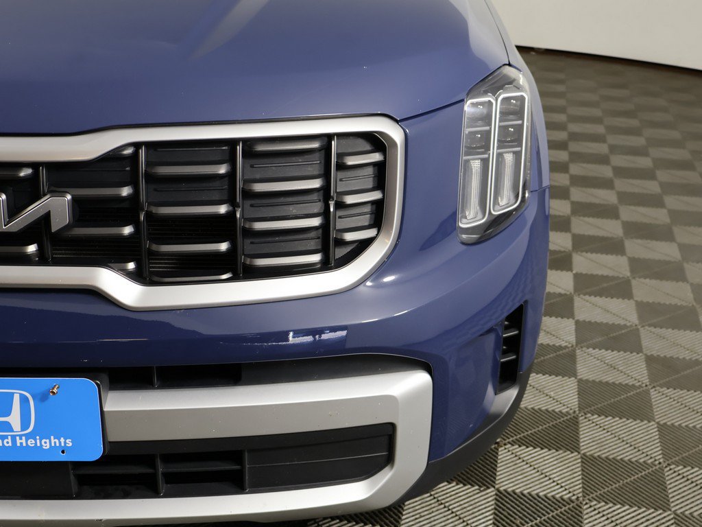 Used 2025 Kia Telluride S AWD/4WD image 16