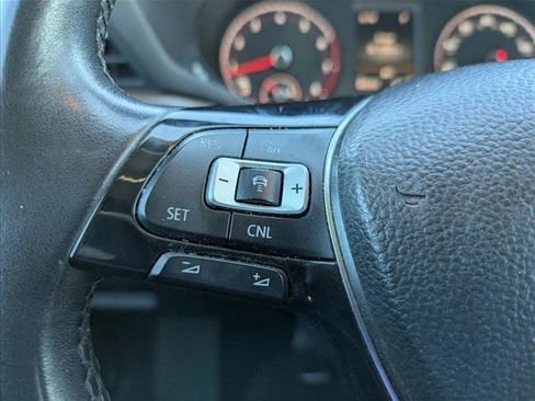 Used 2020 Volkswagen Passat 2.0T SEL image 13