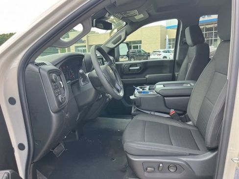 New 2026 Chevrolet Silverado 2500 Custom w/ Custom Value Package AWD/4WD image 19