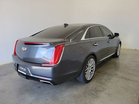 Used 2019 Cadillac XTS Luxury image 5