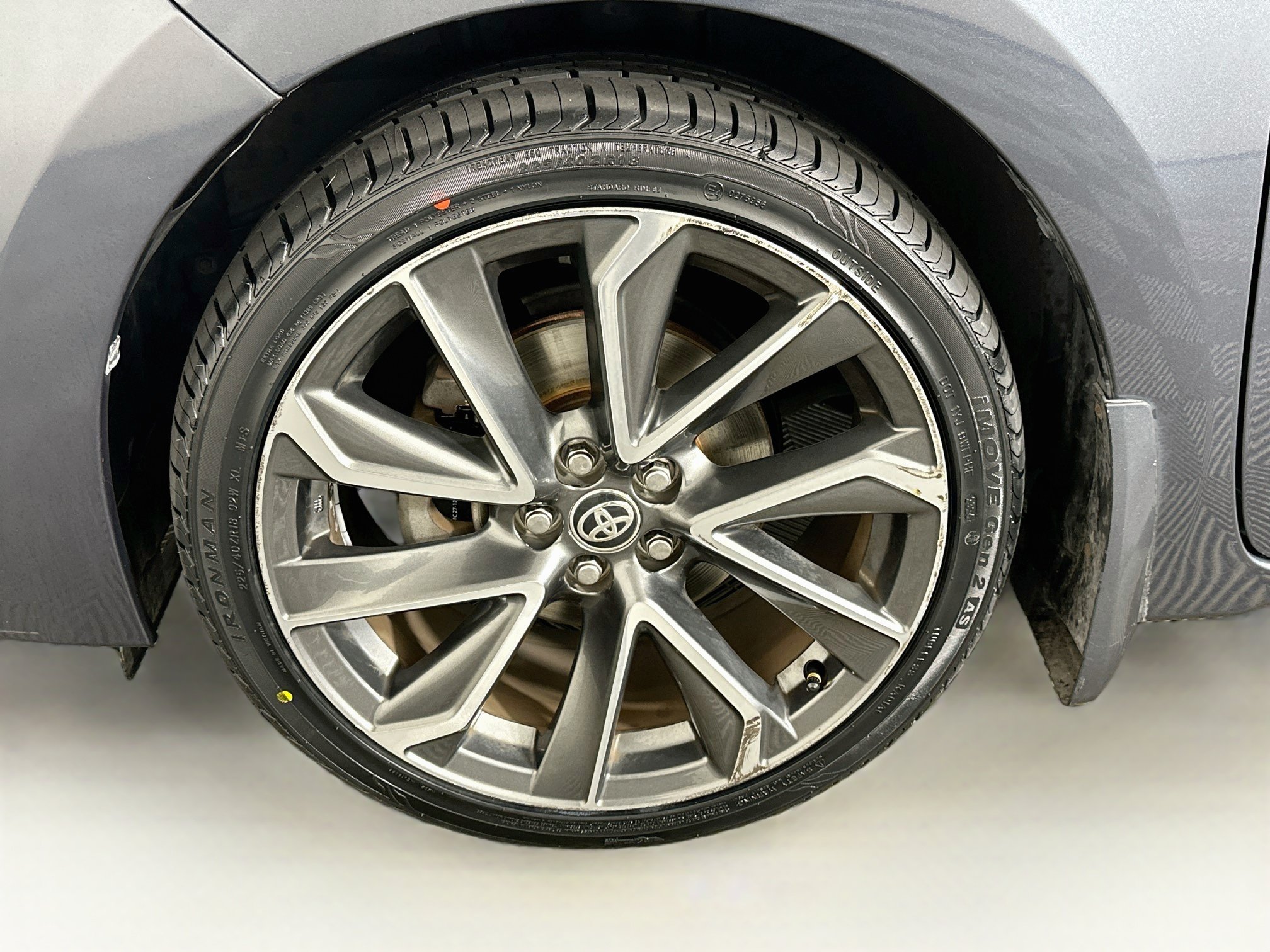 Used 2017 Toyota Corolla LE FWD image 11