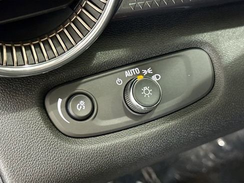 New 2026 Chevrolet Trax ACTIV w/ Sunroof Package image 11