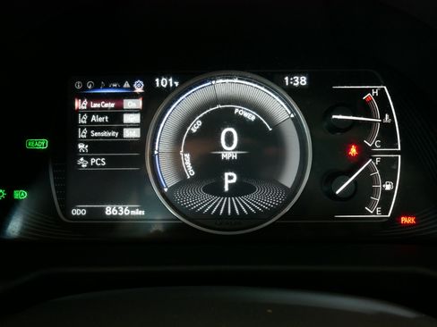 Certified 2025 Lexus ES 300h w/ Premium Package FWD image 37