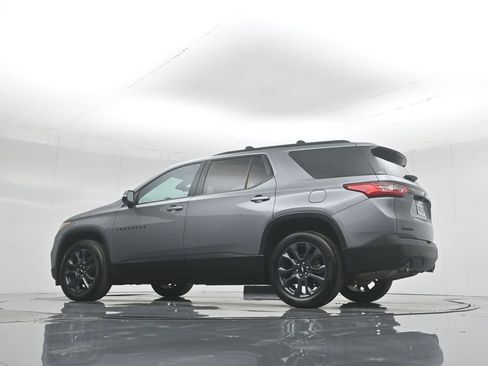 Used 2021 Chevrolet Traverse RS image 54