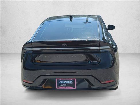 Used 2025 Toyota Prius Plug-In Hybrid w/ Limited Premium Package FWD image 8