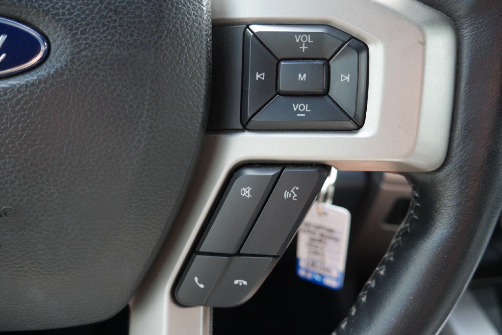 Used 2022 Ford F350 Lariat AWD/4WD image 16