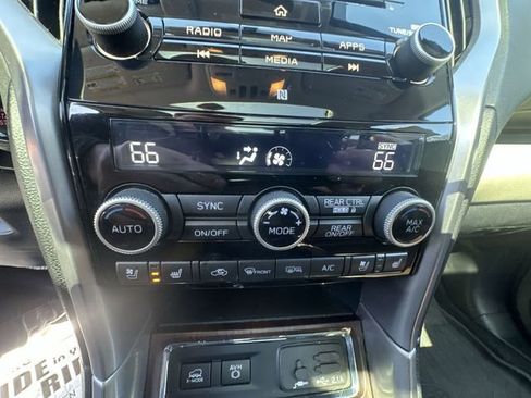 Used 2022 Subaru Ascent Touring image 19