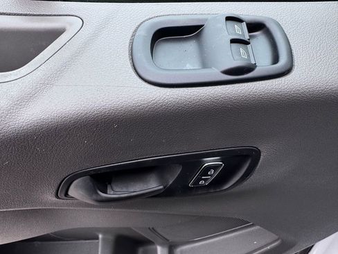 Used 2023 Ford Transit 150 Medium Roof image 10