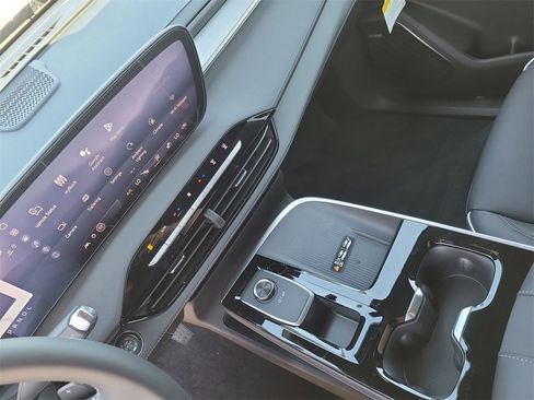 New 2026 Buick Enclave Preferred w/ Power Package image 29