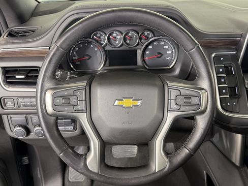Used 2021 Chevrolet Tahoe LT w/ LT Signature Package RWD image 11
