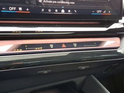 Certified 2025 BMW i5 xDrive40 w/ M Sport Package image 17