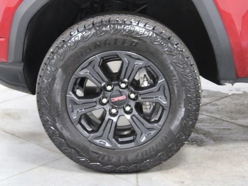 Used 2024 GMC Canyon Elevation w/ Trailering Package RWD image 18