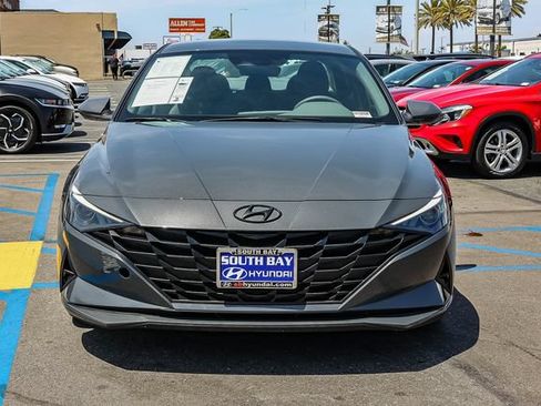 Certified 2023 Hyundai Elantra SEL w/ Cargo Package FWD image 2