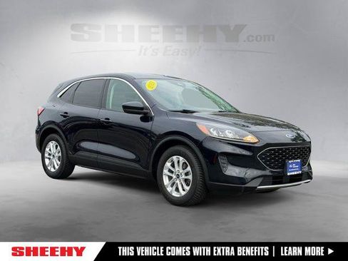 Certified 2021 Ford Escape SE w/ Convenience Package FWD image 1