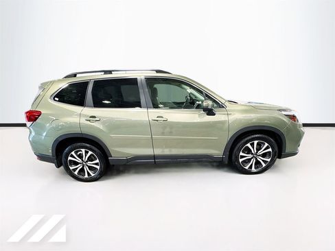 Used 2020 Subaru Forester Limited w/ Popular Package #3 AWD/4WD image 4