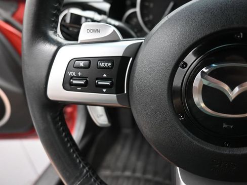 Used 2008 MAZDA MX-5 Miata Grand Touring RWD image 8