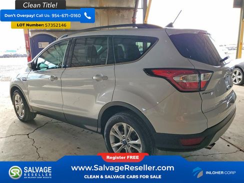 Used 2018 Ford Escape SEL FWD image 3