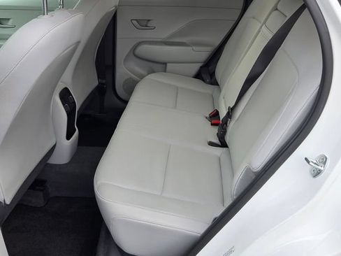 Used 2024 Hyundai Kona SEL AWD/4WD image 13