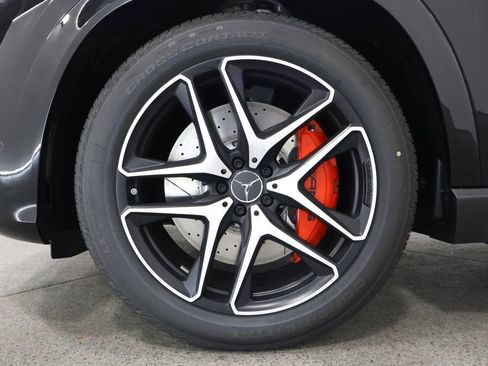 New 2026 Mercedes-Benz GLE 63 AMG S image 5