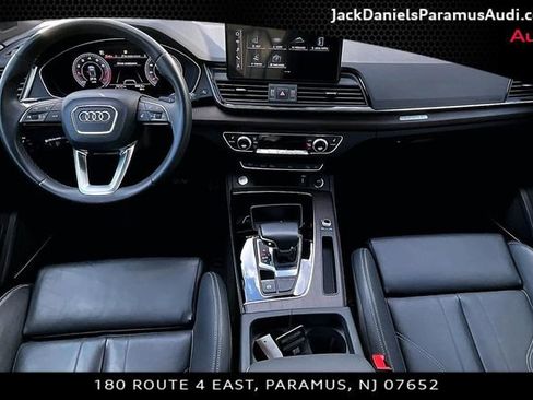Used 2023 Audi Q5 2.0T Premium Plus w/ Premium Plus Package AWD/4WD image 13