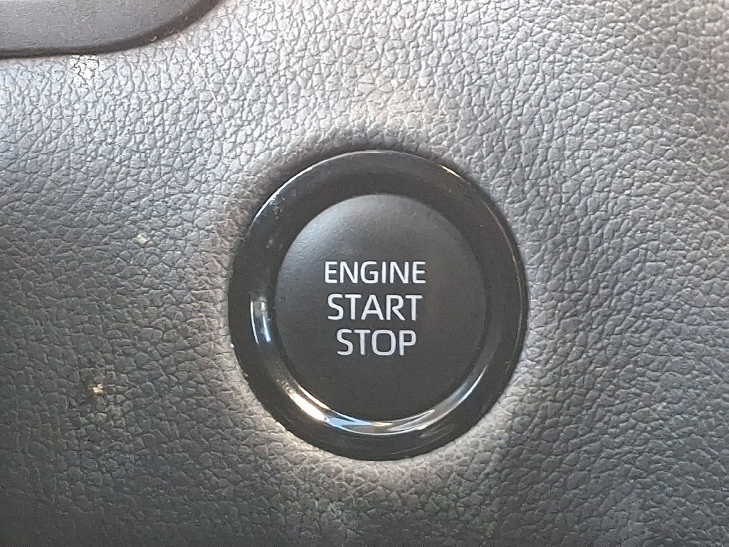 Certified 2025 Toyota Tundra Limited AWD/4WD image 24