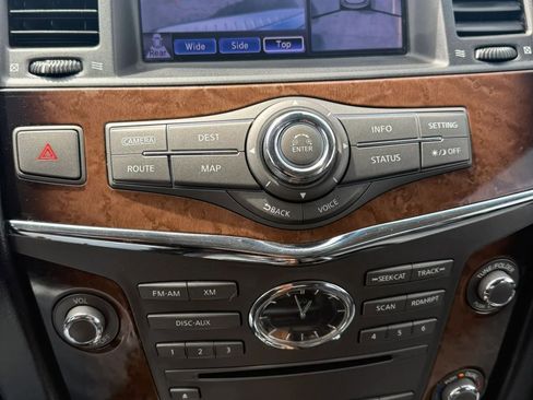 Used 2012 INFINITI QX56 4WD w/ Deluxe Touring Pkg image 14