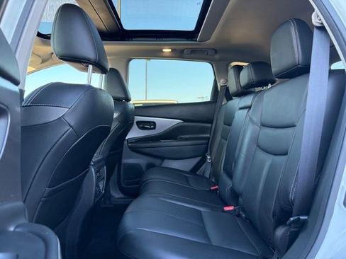Used 2024 Nissan Murano SL image 12