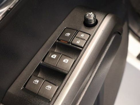 Certified 2019 Toyota Tacoma TRD Sport image 10