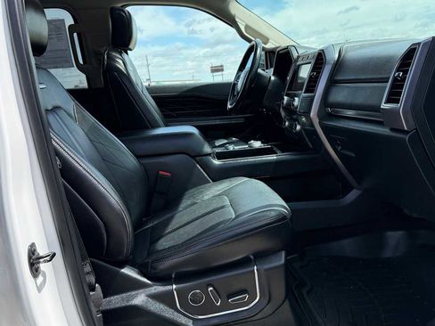 Used 2019 Ford Expedition Platinum AWD/4WD image 13