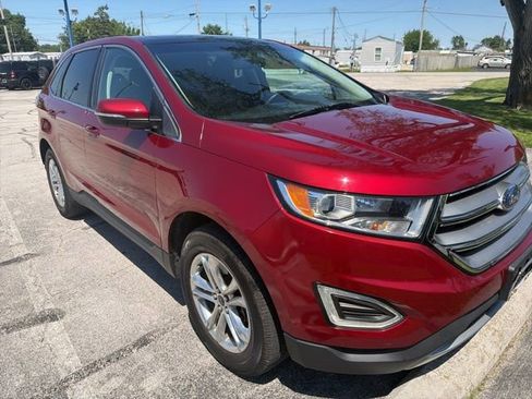Used 2017 Ford Edge SEL w/ Equipment Group 201A AWD/4WD image 3