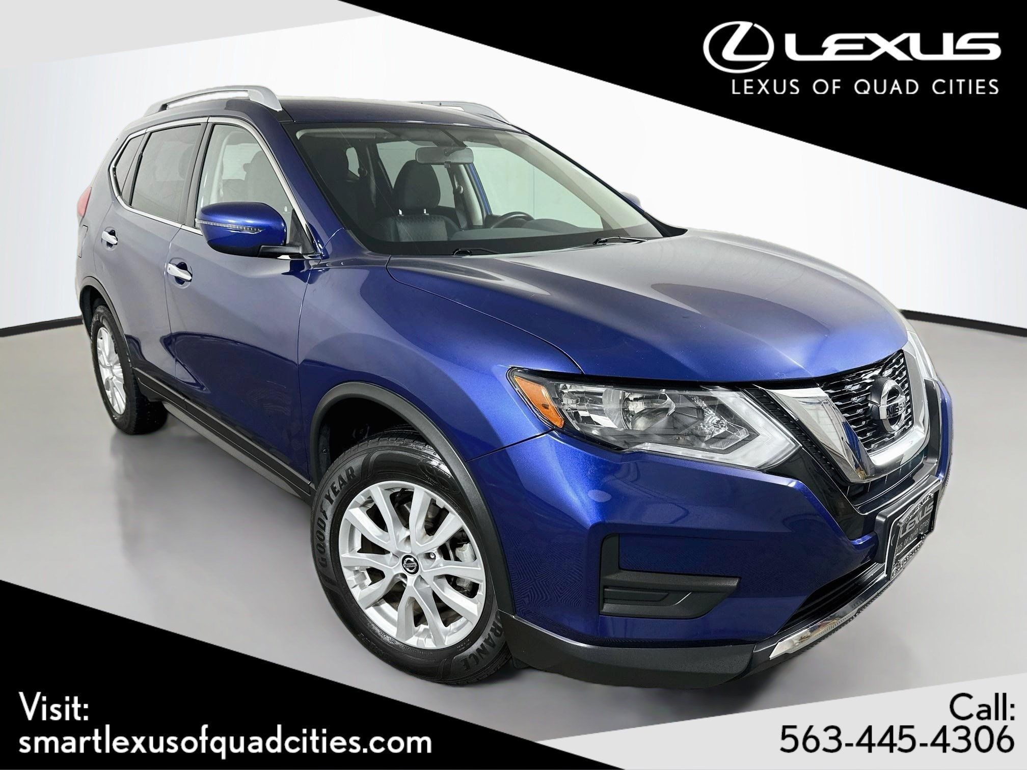 Used 2017 Nissan Rogue AWD image 1