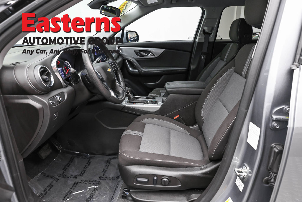 Used 2025 Chevrolet Blazer LT FWD image 15
