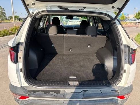 Used 2024 Hyundai Tucson SEL AWD/4WD image 17
