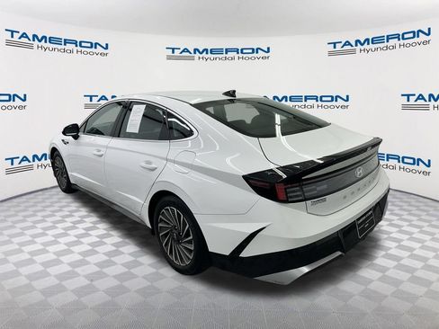 Used 2025 Hyundai Sonata SEL FWD image 3