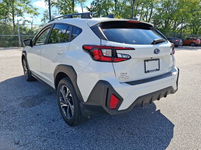 Used 2024 Subaru Crosstrek 2.0i Premium AWD/4WD image 8