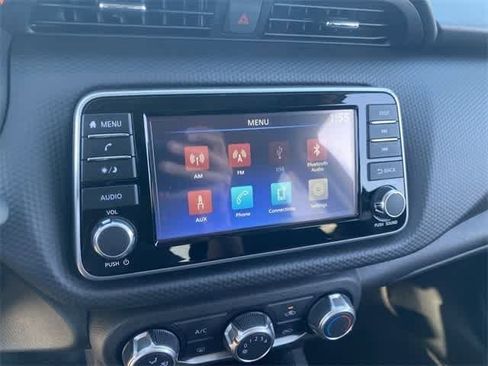 New 2025 Nissan Kicks Play S image 20