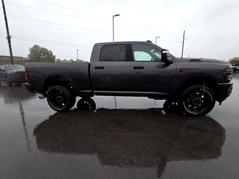 New 2025 RAM 2500 Big Horn image 6