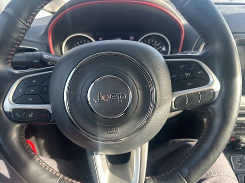 Used 2019 Jeep Compass Trailhawk w/ Cold Weather Group image 23