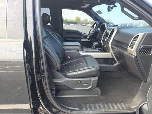 Used 2019 Ford F150 Lariat w/ Equipment Group 502A Luxury image 5