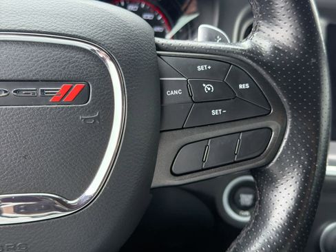 Used 2022 Dodge Charger R/T w/ Blacktop Package image 25