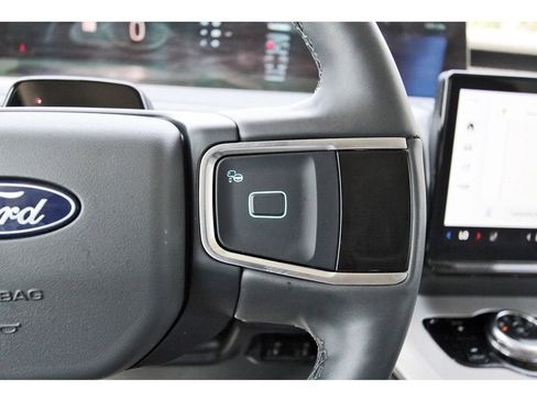 Certified 2025 Ford Expedition Max Active image 24