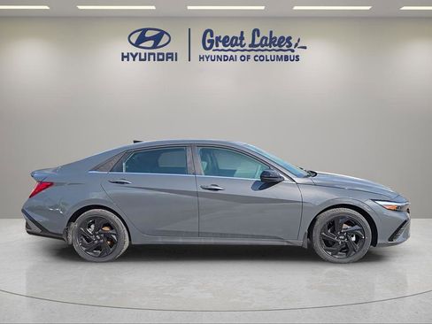 New 2026 Hyundai Elantra SEL Sport Premium FWD image 7