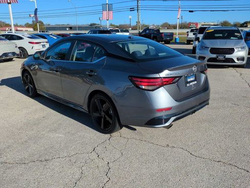 Used 2024 Nissan Sentra SR image 6